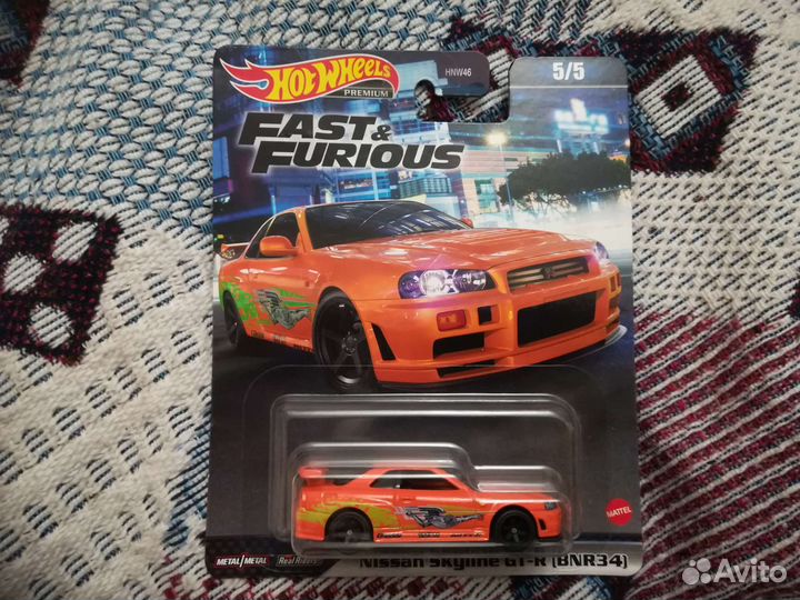 Hot Wheels Premium Nissan Skyline GT-R (BNR34)