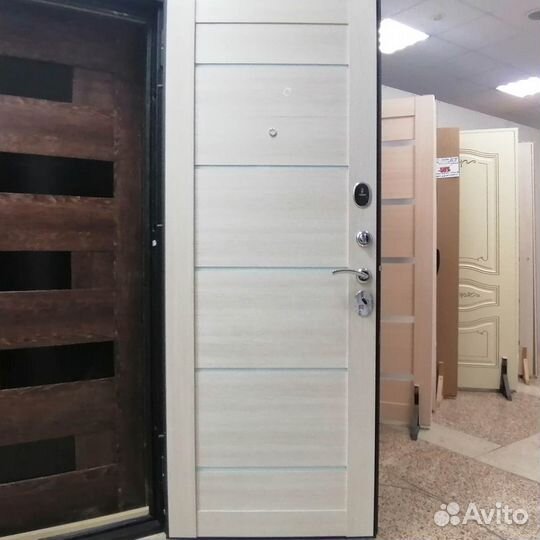Дверь входная
