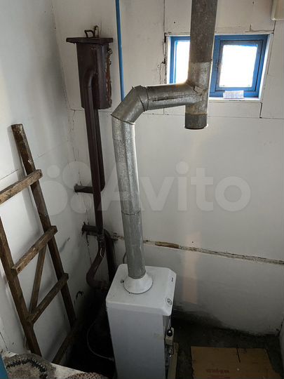 Дом 32 м² на участке 10 сот.