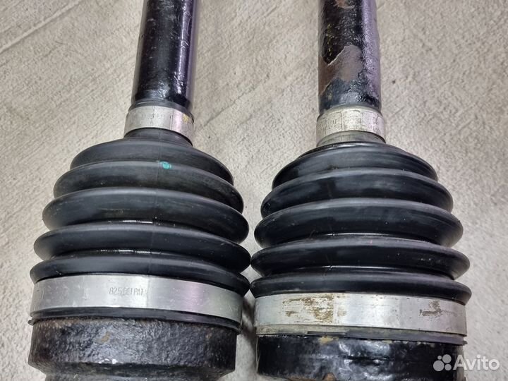 Привод левый, правый BMW - цена за один