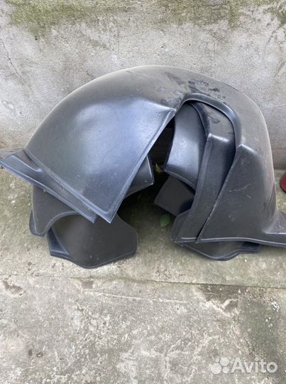 Подкрыльник