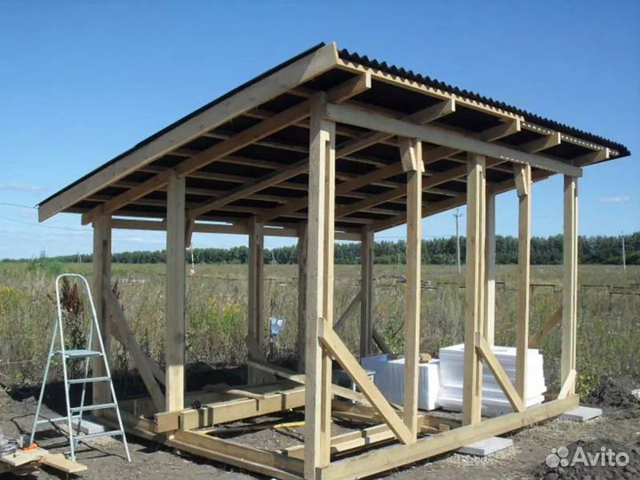 Бригада строителей