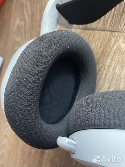 Игровые наушники SteelSeries Artic 7+ Wireless