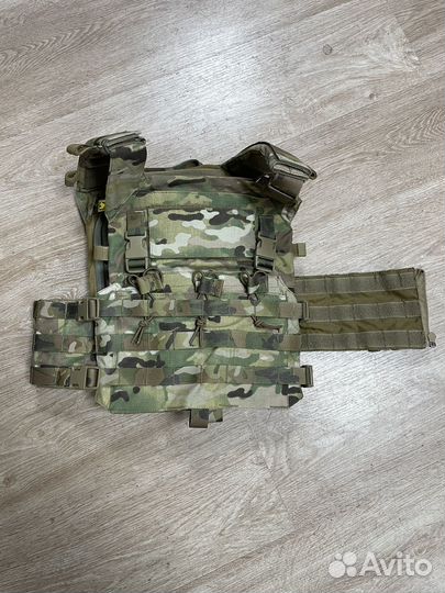 Жилет для бронепластин Ana Tactical