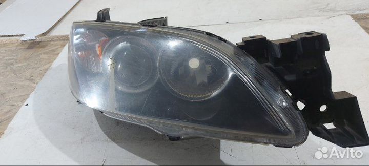 Фара галогеновая передняя правая Mazda Mazda3 BK
