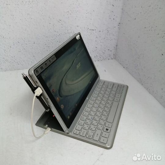 Планшет Acer Aspire P3-131