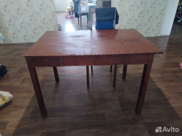 Кухонный стол раскладной