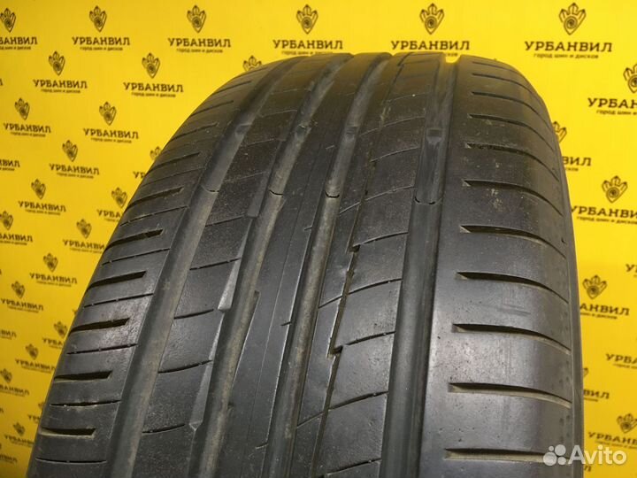 Yokohama BluEarth AE50 SUV 235/55 R18 100V
