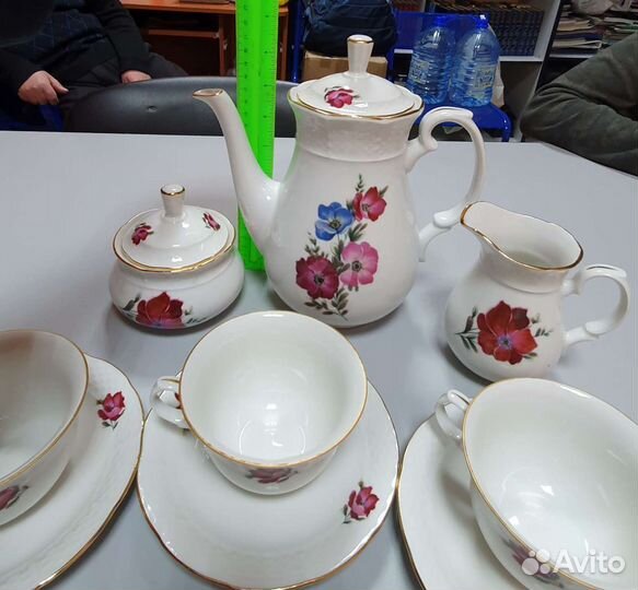 Чайный сервиз Thun (Чехословакия)