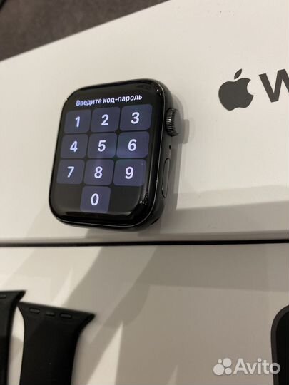 Часы apple watch se 44 mm