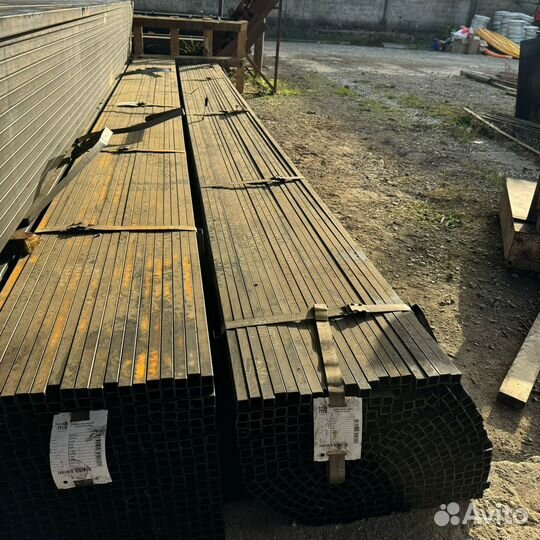 Профильные трубы 25х25 / 6м