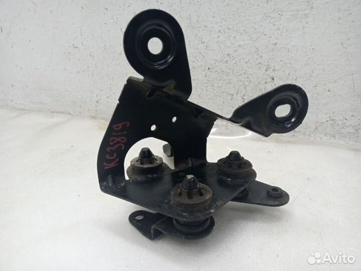 Кронштейн блока abs volkswagen passat CC