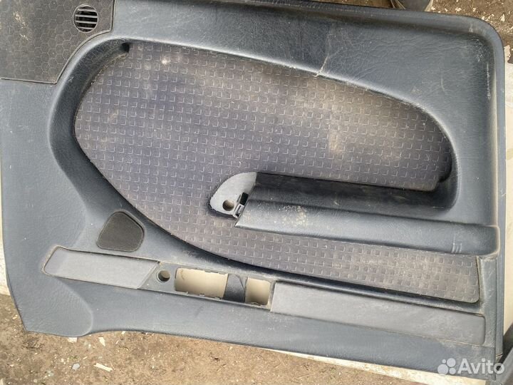 Дверные карты шторка пол багажника Ауди 100 а6 с4