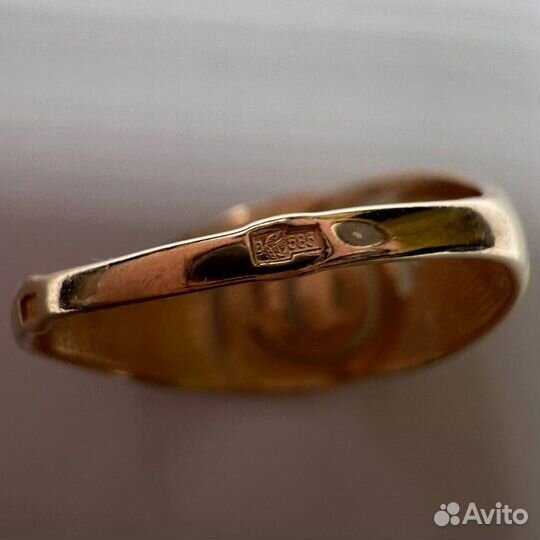 Золотое кольцо с фианитами \585\ Т20016