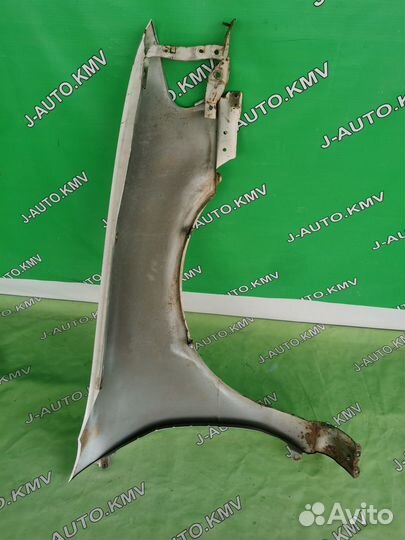 Крыло переднее левое Nissan Sunny