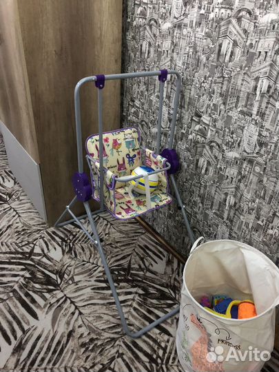 Детская качель напольная