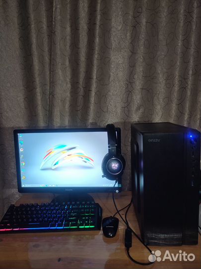 Компьютер Intel Core i7 с Монитором