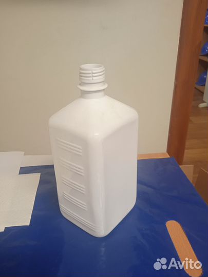 Бутылка пластиковая 1л