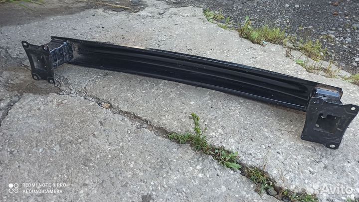 Усилитель заднего бампера Шкода Октавия А7