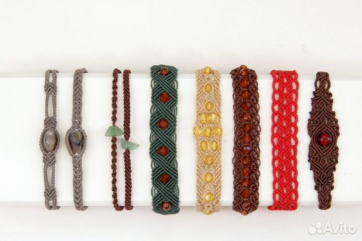 Плетёные браслеты (макраме)