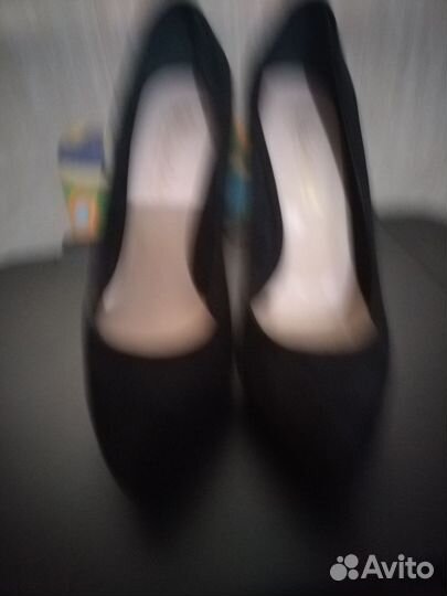 Туфли женские 37 размер новые