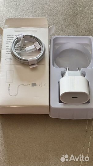 Зарядка на iPhone быстрая