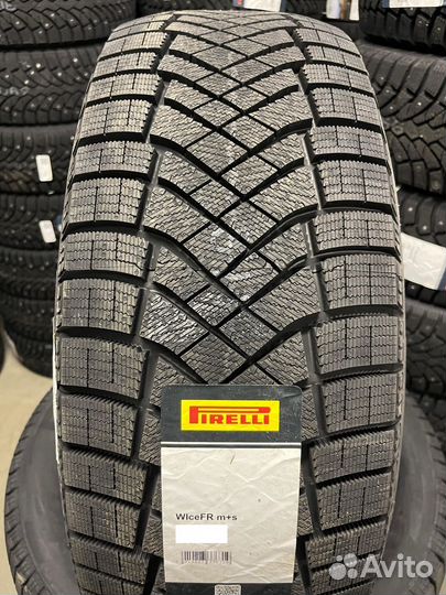 Pirelli Ice Zero FR 245/45 R20 103H