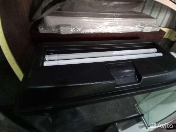 Аквариум 120 л. С тумбой