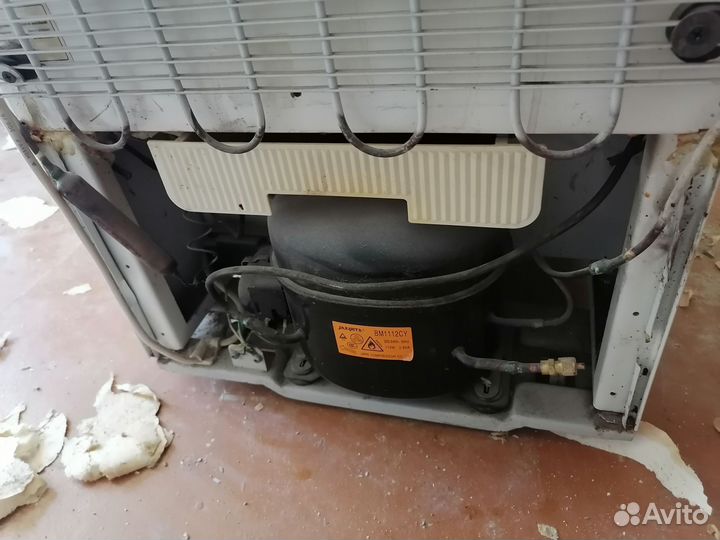 Холодильник Самсунг двухкамерный рабочий