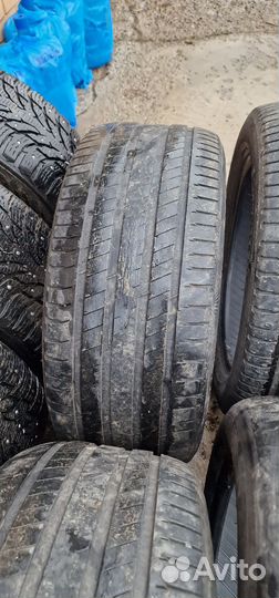 Michelin Latitude Sport 3 255/50 R19 и 285/45 R19 111W