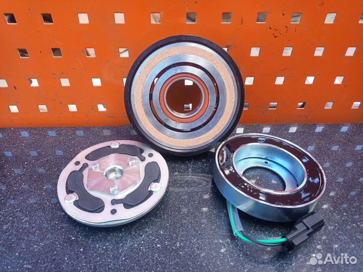 Муфта кондиционера Lincoln MKC