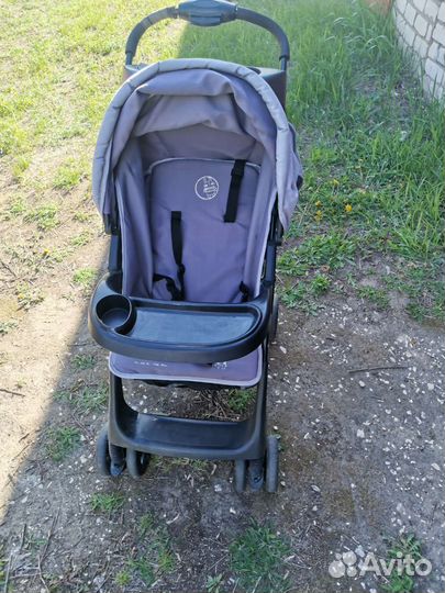 Прогулочная коляска складная