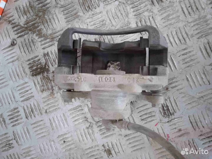 Суппорт передний левый Дэу Нексия