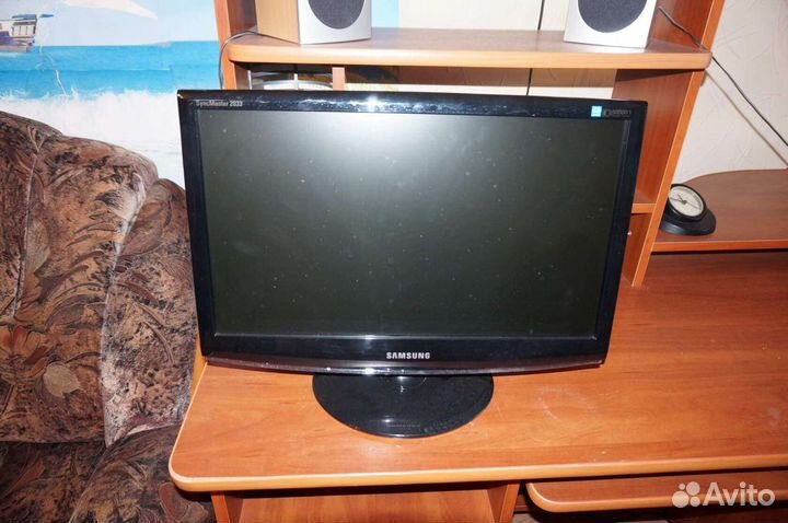 Монитор Samsung 2033SN