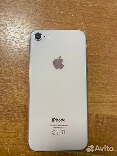 iPhone 8, 64 ГБ