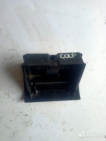 Пепельница передняя vw Golf III/Vento