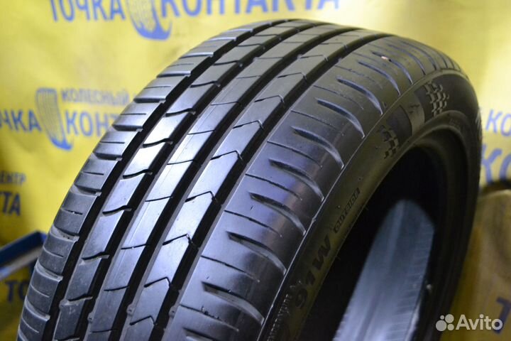 Kumho Ecsta HS51 215/50 R17