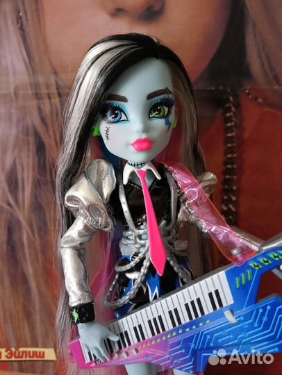 Кукла Monster High Rockstar Фрэнки Рокстар