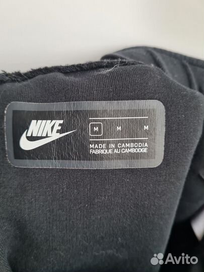 Спортивные мужские брюки Nike Sportswear Tech