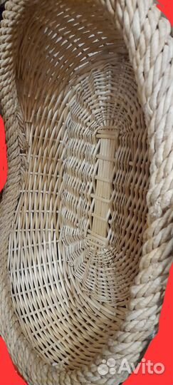 Лежанка для животных из ротанга