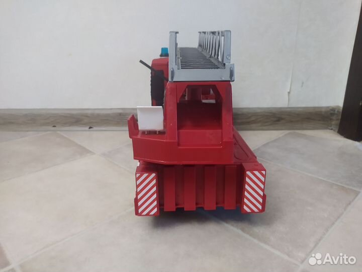 Пожарная машина bruder