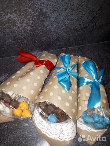 Букет из шоколадных роз, клубника в шоколаде