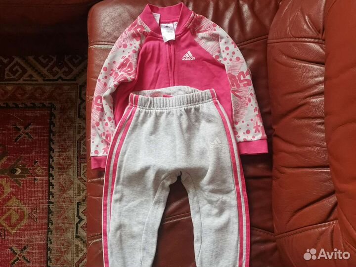 Спортивный костюм adidas для девочек