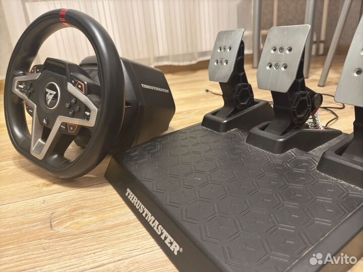 Игровой руль thrustmaster T248