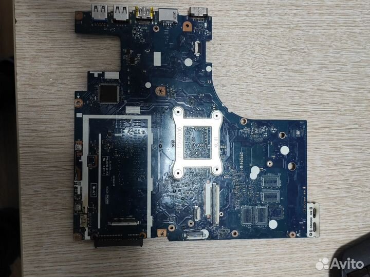 Материнская плата Lenovo Z50-70 NM-A273