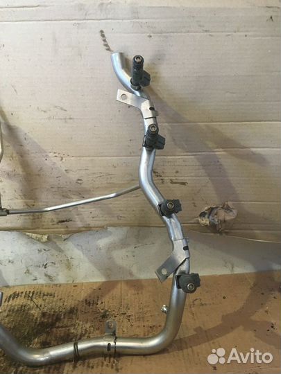 Рампа топливная Bmw X5 e53 4.4 m62tu