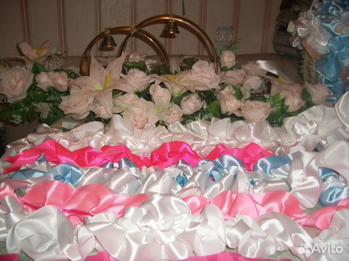 Кольца, ленты на свадебную машину