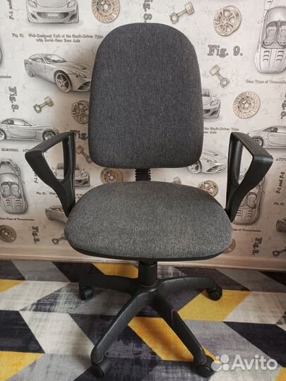 Компьютерное кресло