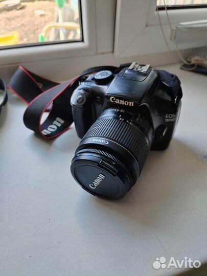Зеркальный фотоаппарат canon 1100d