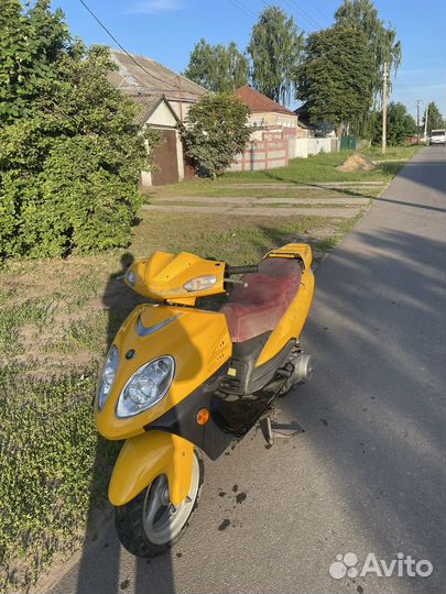 Скутер Omaks 50(150)